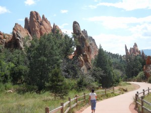 Amy hiking in the Garden of the Gods